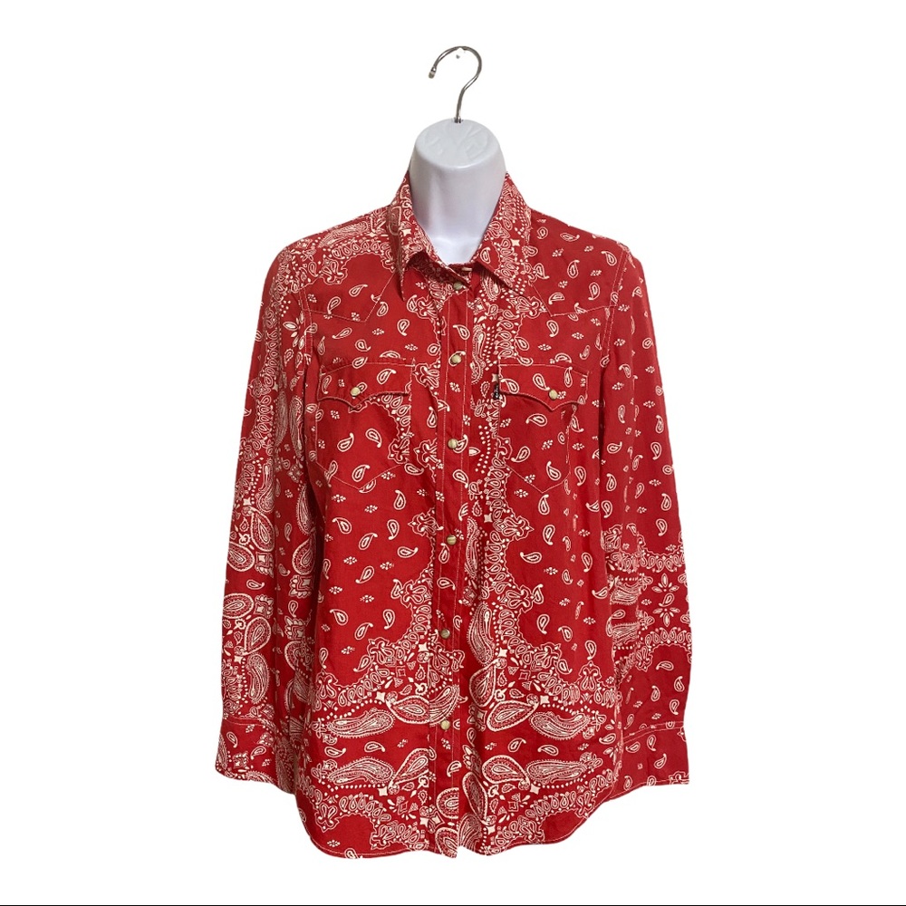 Vintage Levi’s paisley pearl snap button shirt woman’s Sz.M